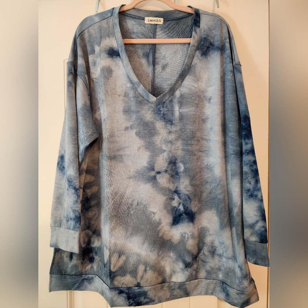 Larace Women's Blue Tie-dye Vneck Sweatshirt New 2X Coastal Athleisure Stretchy